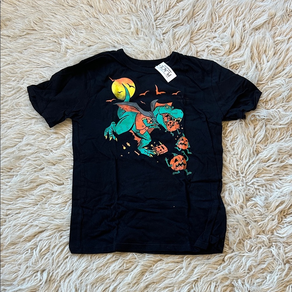 The Children's Place Black Tee with Dinosaur and Pumpkin Design large size